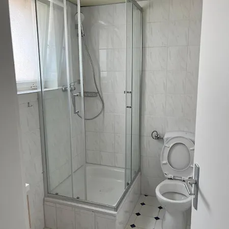 Apartament In Einem Ehemaligen